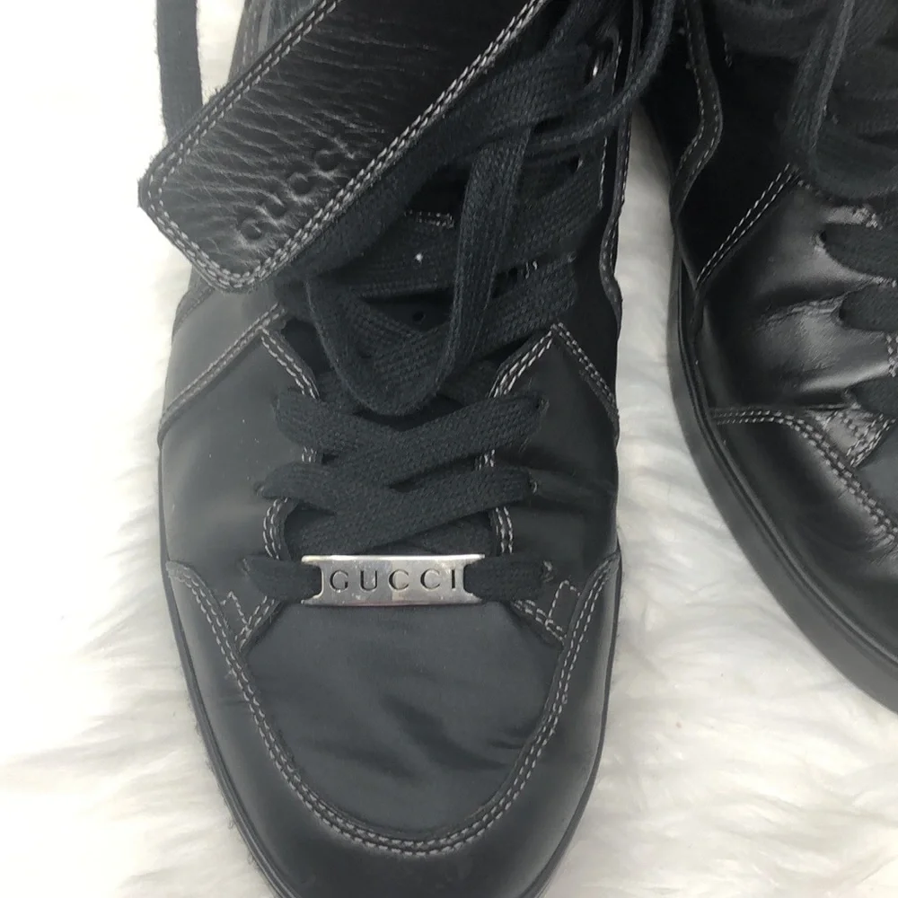 Gucci Leather High Top Strap Sneakers Men’s Size 7G Black Web Trim Italy